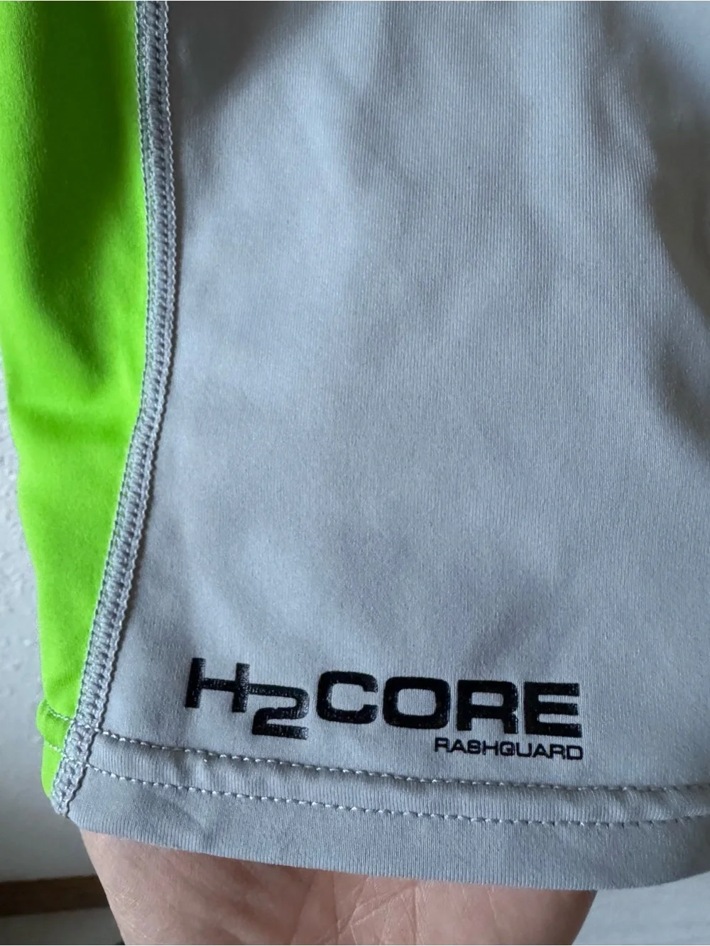 NRS Men’s H2Core Short-Sleeve Rash Guard, Gray/Green - XL